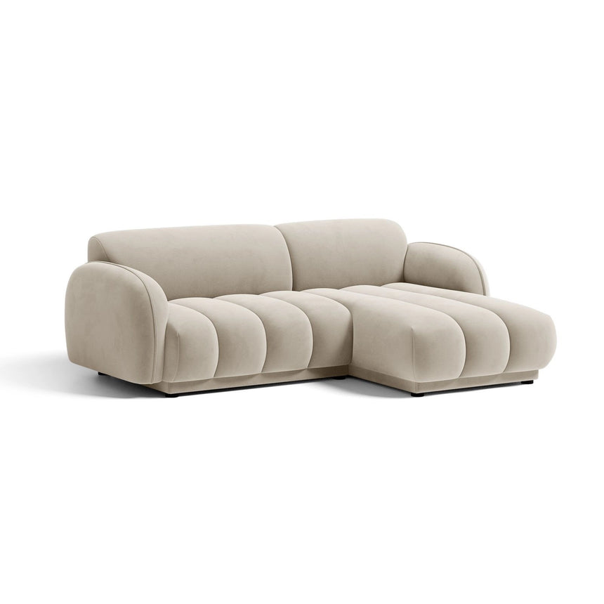 Treviso 3-Sitzer Ecksofa rechts aus Samt oder Boucle, 216x148 cm von Ferrani Interiors – Bild 3