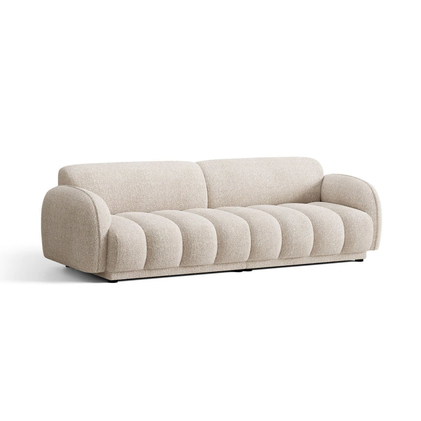 Treviso 4-Sitzer Sofa aus Bouclé in Beige meliert (Miles Sand), 244x88 cm von Ferrani Interiors – Bild 3