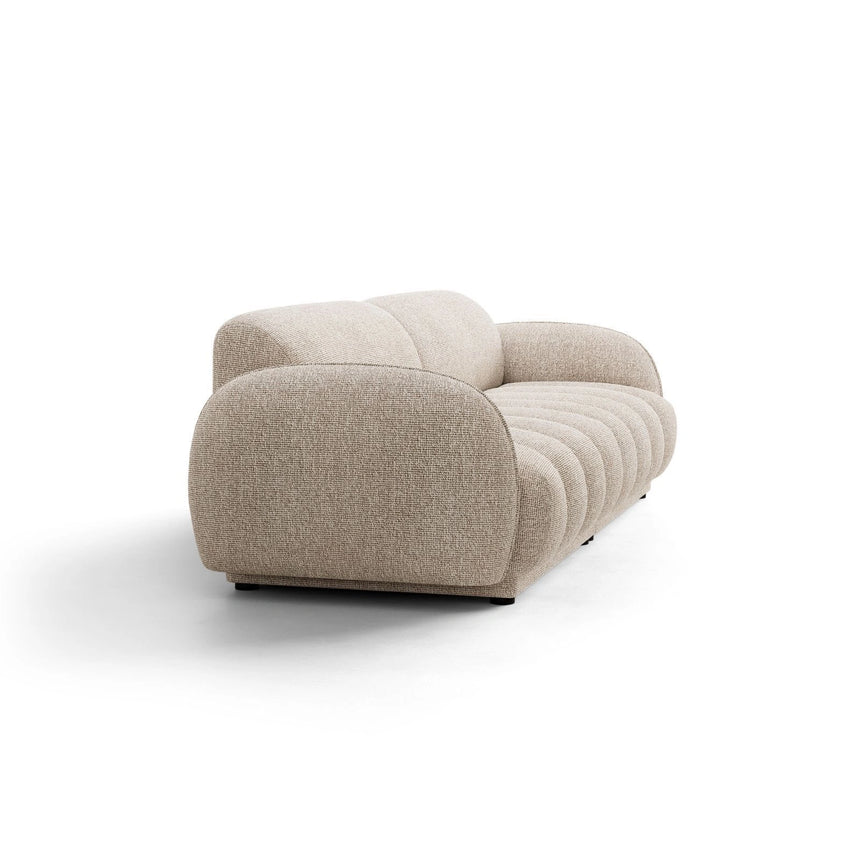 Treviso 4-Sitzer Sofa aus Bouclé in Beige meliert (Miles Sand), 244x88 cm von Ferrani Interiors – Bild 4