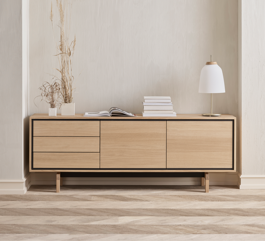 Floow Sideboard aus Eiche, geölt, 202x50 cm