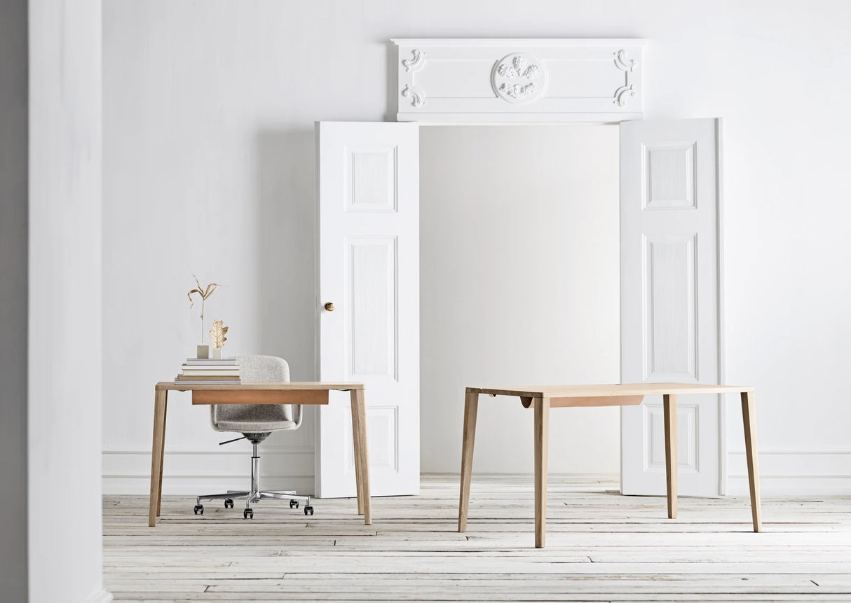 Graceful Schreibtisch aus massiver Eiche 130 x 70, H73 cm - ZEN ZONE Furniture