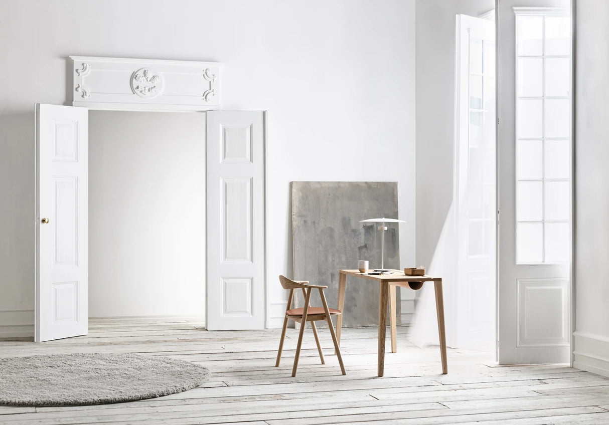 Graceful Schreibtisch aus massiver Eiche 110 x 50, H74 cm - ZEN ZONE Furniture
