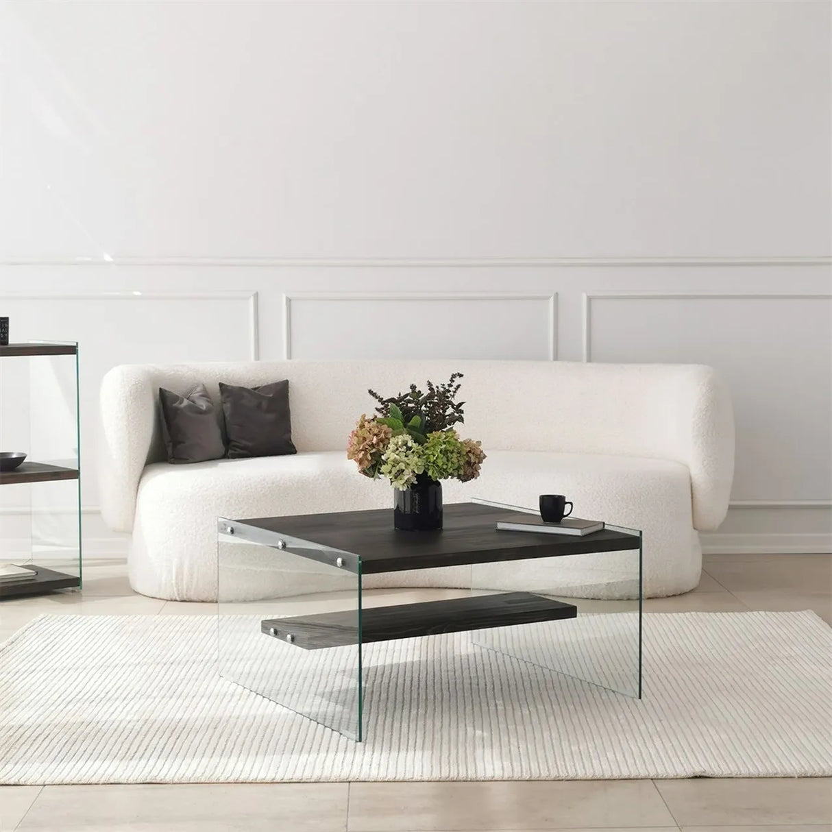 Couchtisch Aqua aus Kiefernholz und gehärtetem Glas in Anthrazit, 75×75×40 cm von Hanah Home – Bild 1