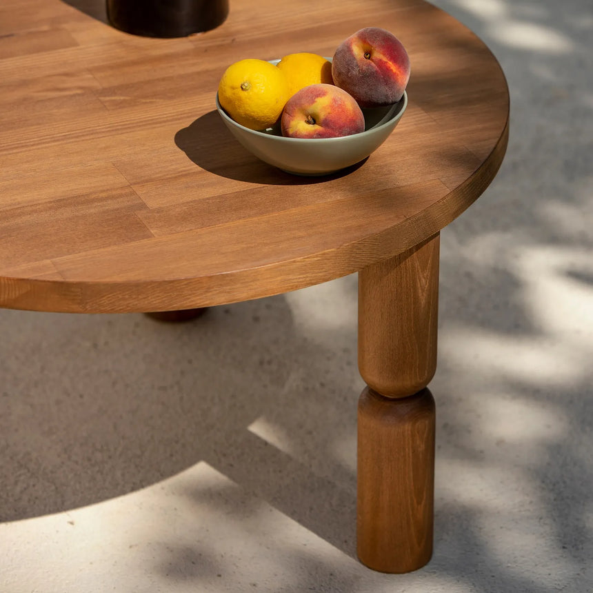 Couchtisch Ida aus Buchenholz in Kastanie, 60×60×40 cm von Hanah Home – Bild 5