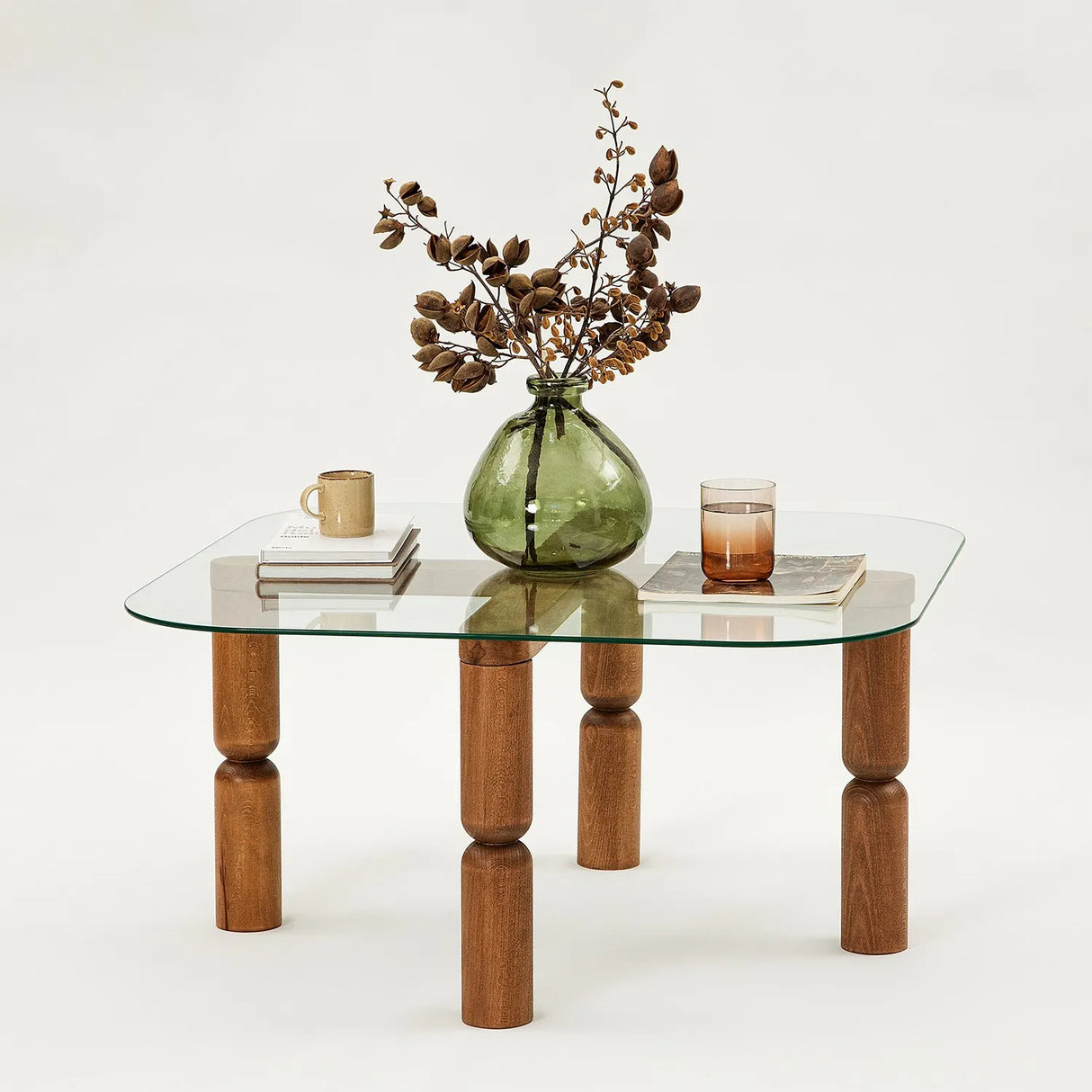 Couchtisch Kei aus Buchenholz und gehärtetem Glas, 80×80×40 cm von Hanah Home – Bild 6