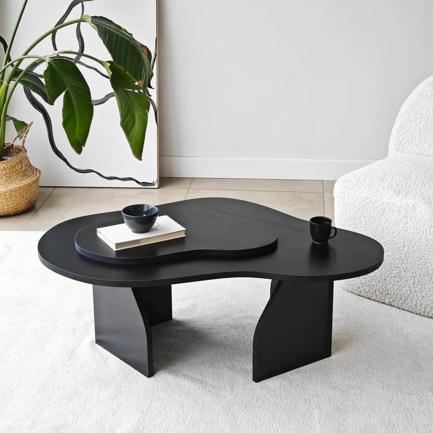 Couchtisch Melted aus melaminbeschichteten Holz in Schwarz, 105×65×35 cm von Hanah Home – Bild 1