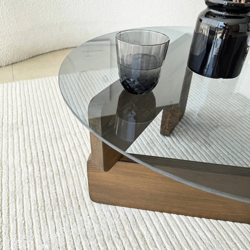 Couchtisch Mia aus massivem Kiefernholz und gehärtetem Glas, 75×75×35 cm von Hanah Home – Bild 4