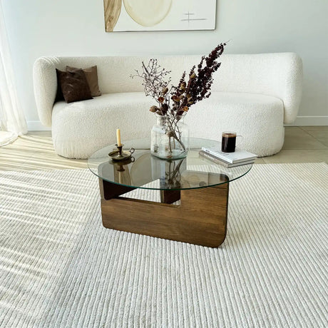 Couchtisch Mia aus massivem Kiefernholz und gehärtetem Glas in Walnuss und Transparent, 75×75×35 cm von Hanah Home – Bild 1