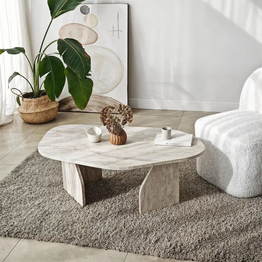 Couchtisch Rock aus melaminbeschichteten Holz in Travertin, 100×60×35 cm von Hanah Home – Bild 5
