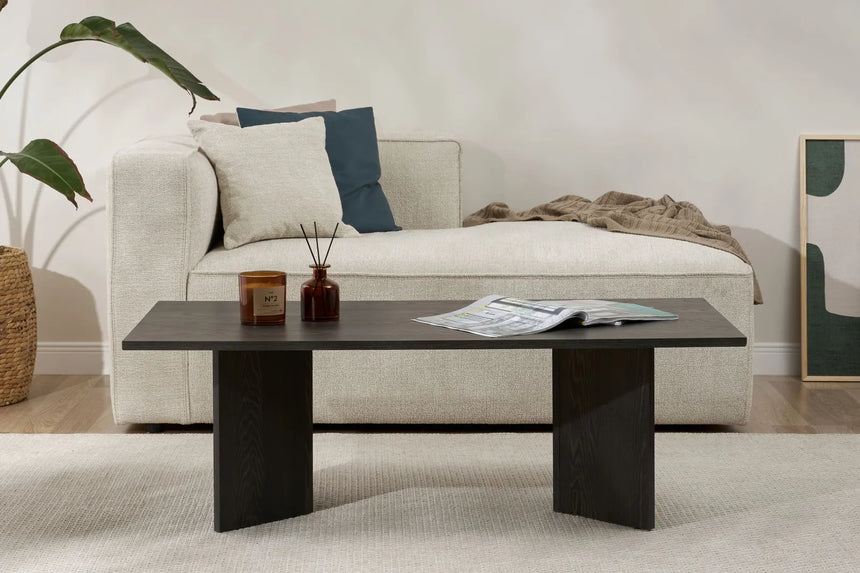 Couchtisch Sabin aus melaminbeschichteten Holz in Lumiere Black, 119×60×40 cm von Hanah Home – Bild 2