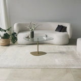 Couchtisch Soho aus gehärtetem Glas und Metall in Transparent und Gold, 85×67×40 cm von Hanah Home – Bild 1