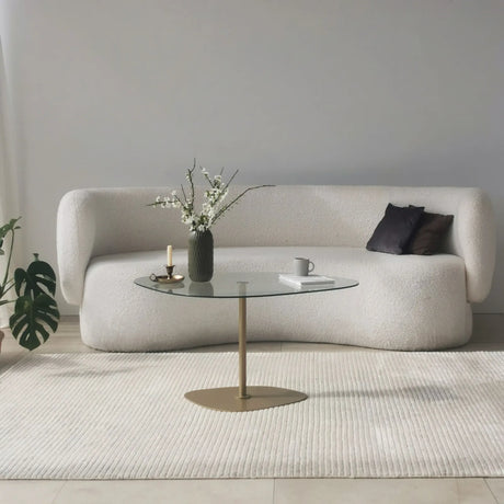 Couchtisch Soho aus gehärtetem Glas und Metall in Transparent und Gold, 85×67×40 cm von Hanah Home – Bild 2