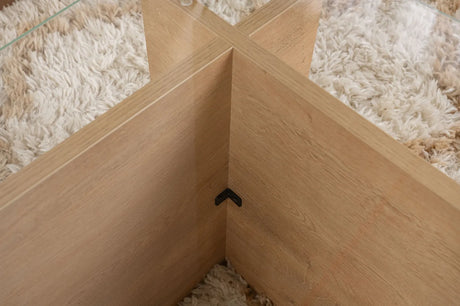 Couchtisch Vetrino aus gehärtetem Glas und melaminbeschichteten Holz in Honig-Eiche, 105×65×40 cm von Hanah Home – Bild 5