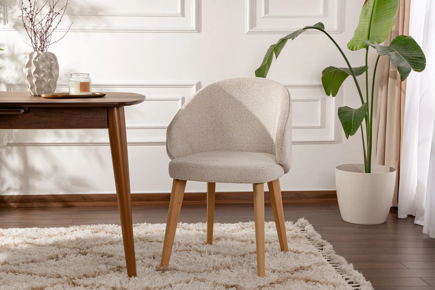 Essstuhl Bentley aus Buche und Baumwolle in Weiß und heller Eiche, 2er-Pack von Hanah Home – Bild 1
