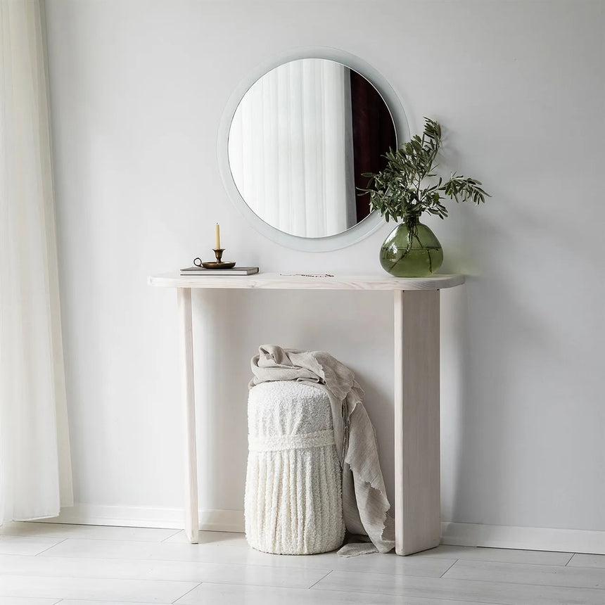 Kommode Ikigai aus Massivholz in Weiß, 100×30×90 cm von Hanah Home – Bild 1