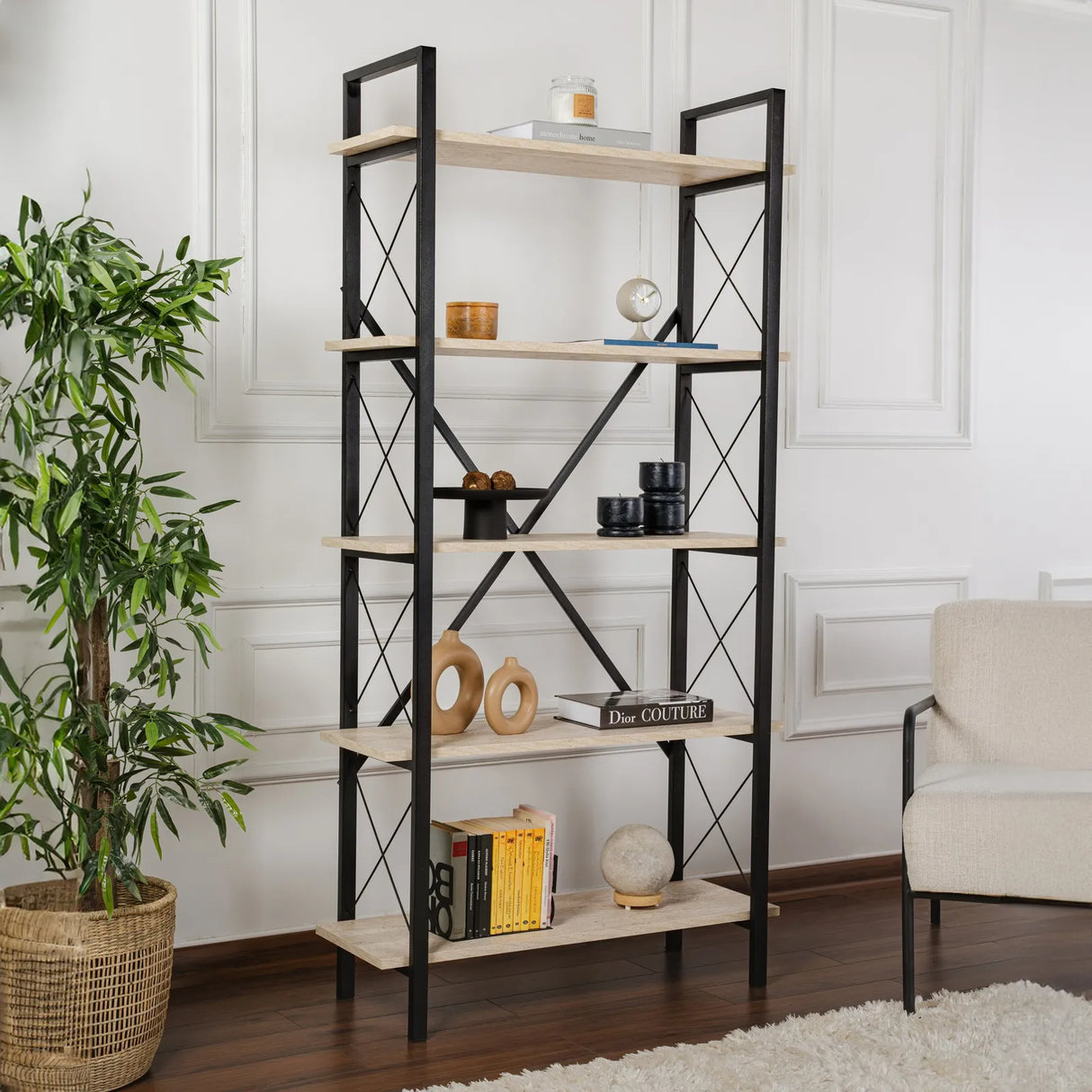 Regale Elysian aus melaminbeschichteten Holz und Metall in Travertin und Schwarz, 90x33,5x180 cm von Hanah Home – Bild 1
