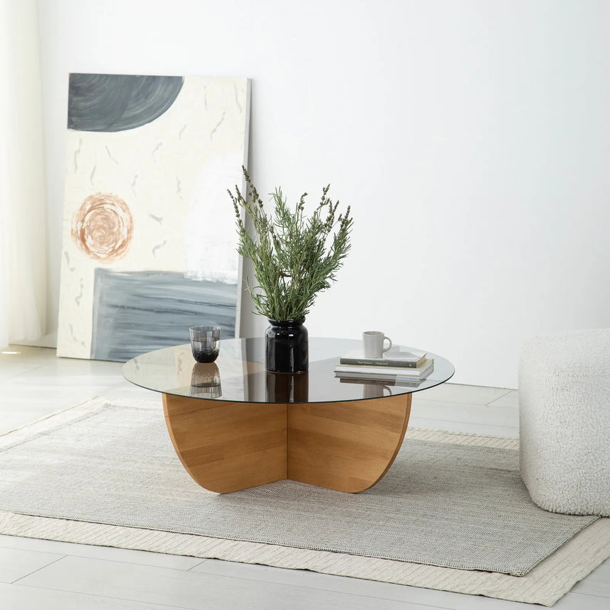 Runder Couchtisch Lily aus massivem Kiefernholz und gehärtetem Glas in Eiche 90Ø von Hanah Home – Bild 2