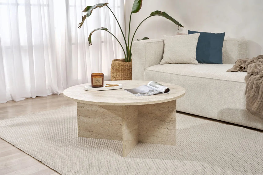 Runder Couchtisch Soleil aus melaminbeschichteter Spanplatte in Travertin 90Ø von Hanah Home – Bild 2