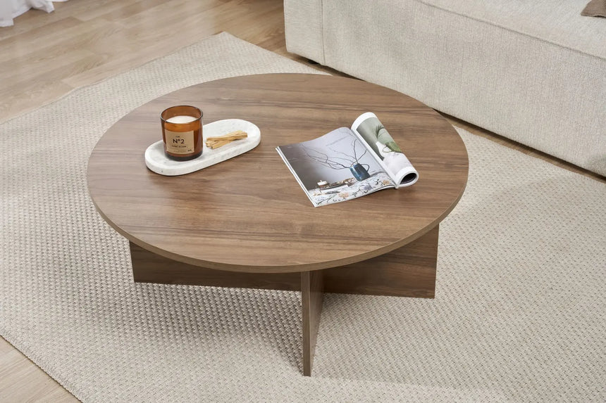 Runder Couchtisch Soleil aus melaminbeschichteter Spanplatte in Walnuss 90Ø von Hanah Home – Bild 3