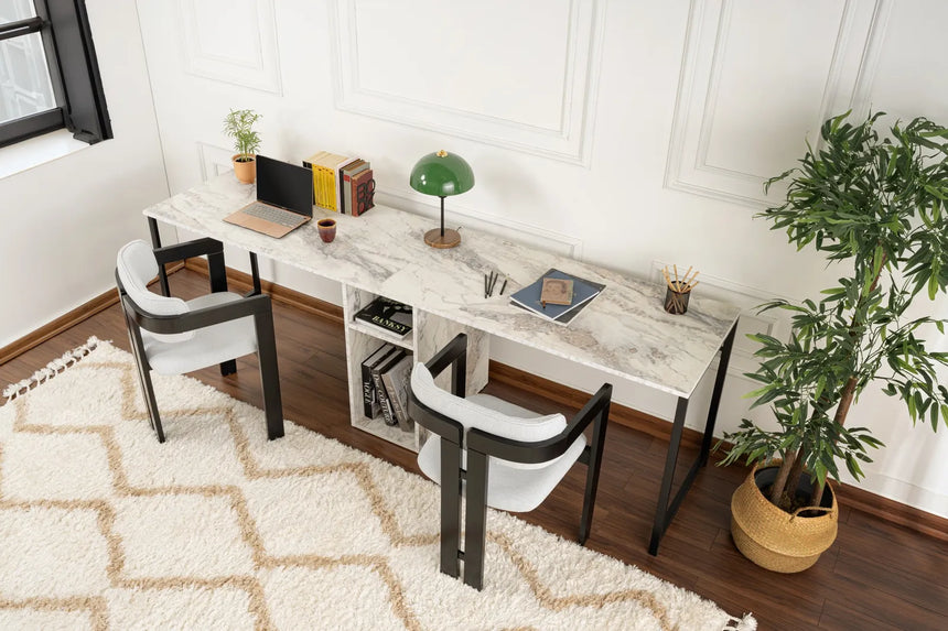 Schreibtisch Twin Study Desk aus Metall und melaminharzbeschichteten Holz in Freesie-Marmor und Schwarz, 240×60×74 cm von Hanah Home – Bild 1