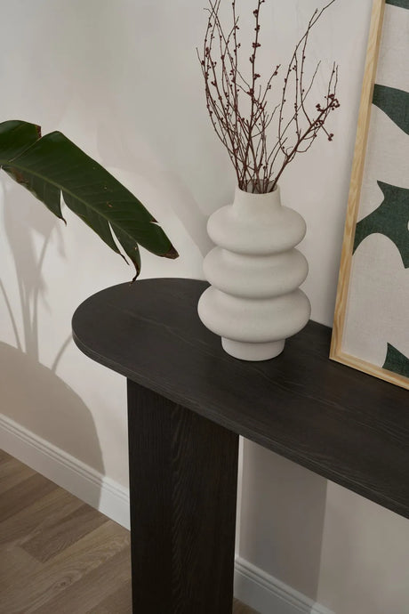 Sideboard Sira aus melaminbeschichteten Holz in Lumiere Black, 150×35×75 cm von Hanah Home – Bild 5