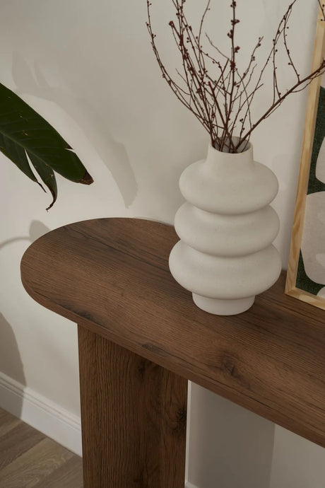 Sideboard Sira aus melaminbeschichteten Holz in VNT-Walnuss, 150×35×75 cm von Hanah Home – Bild 5