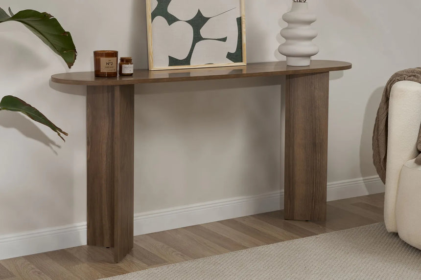 Sideboard Sira aus melaminbeschichteten Holz in Venezia-Walnuss, 150×35×75 cm von Hanah Home – Bild 2