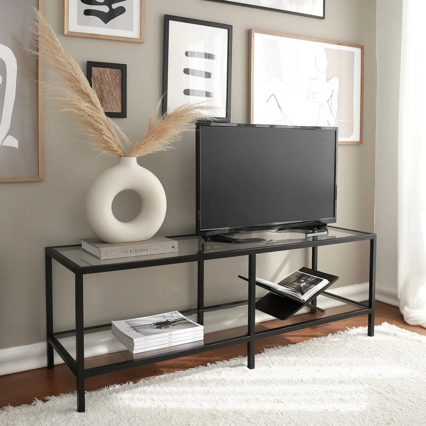 TV-Schrank Basic aus Metall und gehärtetem Glas, 130×40×45 cm von Hanah Home – Bild 1