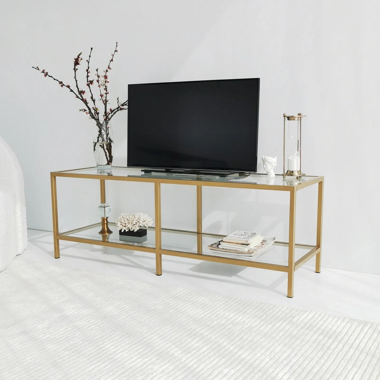 TV-Schrank Basic aus Metall und gehärtetem Glas in Transparent und Gold, 130×40×45 cm von Hanah Home – Bild 6
