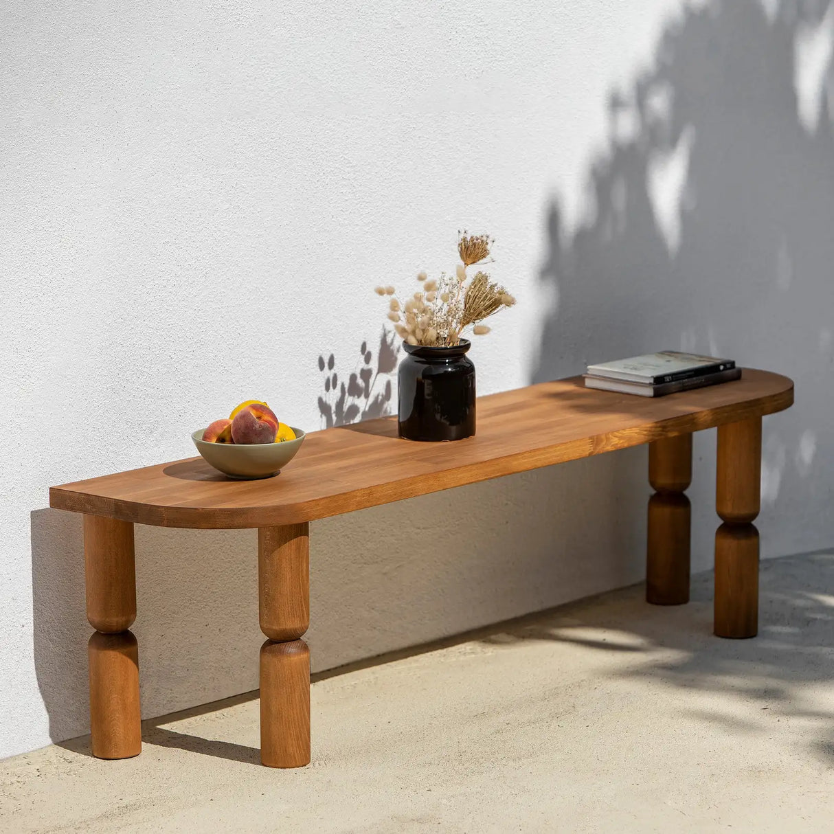 TV-Schrank Ida aus Massivholz, 140×35×40 cm von Hanah Home – Bild 4