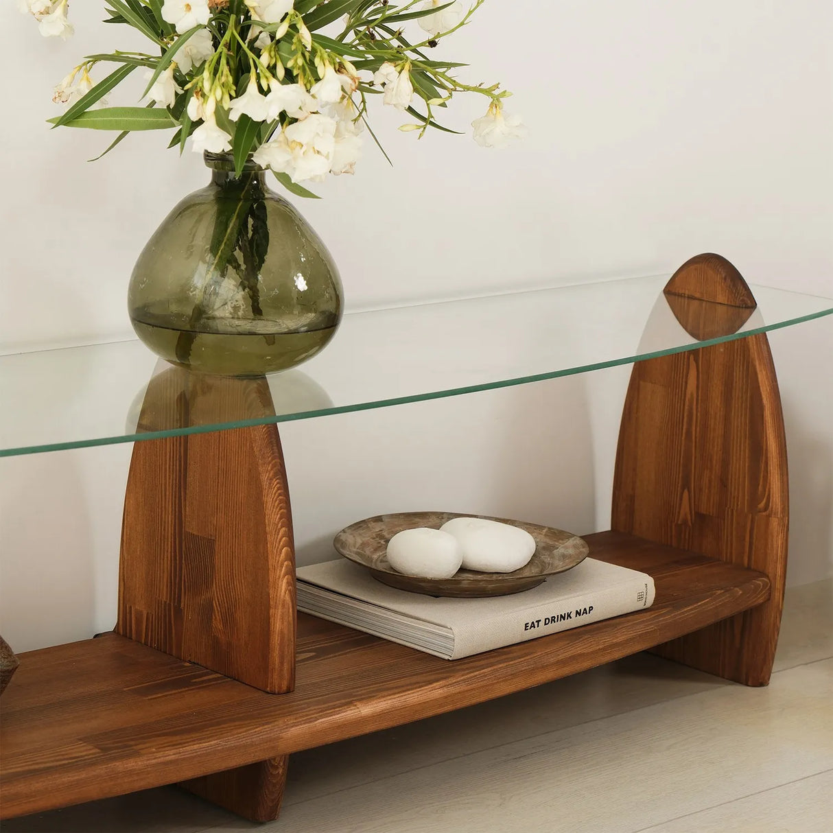 TV-Schrank Surf aus Kiefernholz und gehärtetem Glas, 160×35×45 cm von Hanah Home – Bild 6