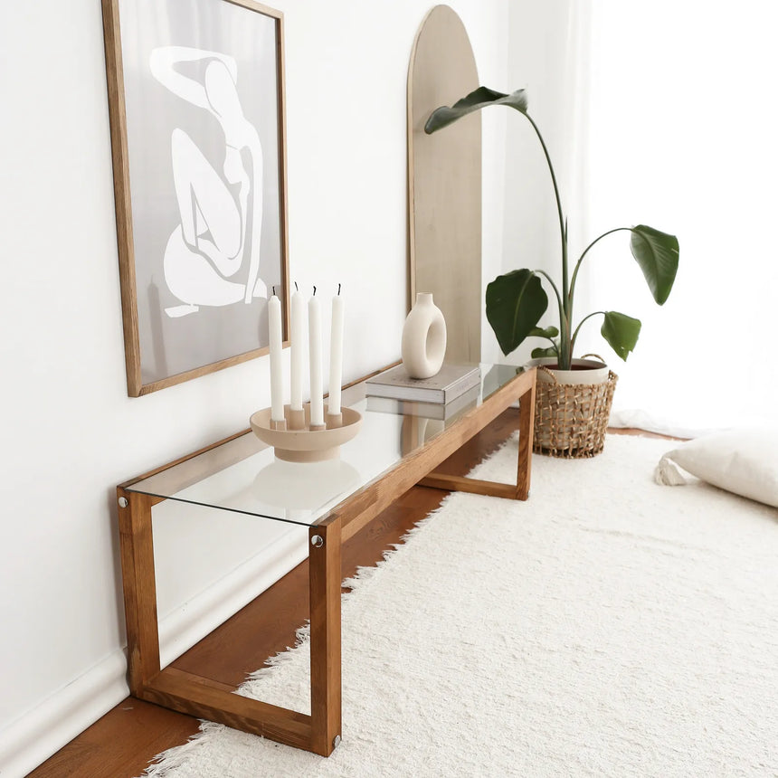 TV-Schrank Via aus massiven Kiefernholz und gehärtetem Glas, 130×40×40 cm von Hanah Home – Bild 4