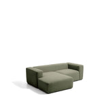 2-Sitzer-Sofa Blok mit Chaiselongue links in moosgrüner Chenille, 240 cm, FSC Mix Credit von Kave Home – Bild 1