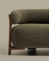 2-Sitzer-Sofa Granite mit grüner Chenille und Beinen aus massivem Eschenholz mit Nussbaumfinish, 155 cm, FSC 100 % von Kave Home – Bild 4