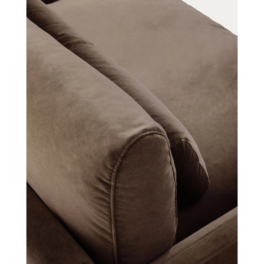 2-Sitzer-Sofa Veliro aus Samt mit Stahlbeinen in schwarzer Ausführung, 210 cm, FSC Mix Credit von Kave Home – Bild 9