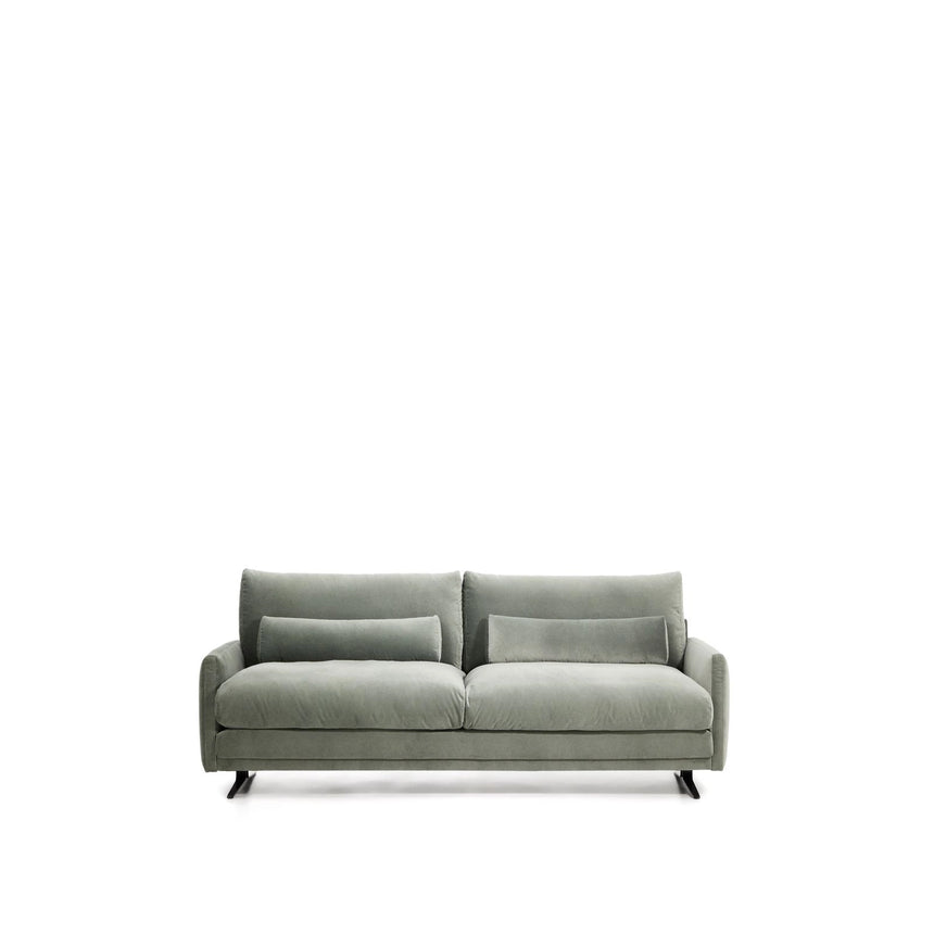 2-Sitzer-Sofa Veliro aus grünem Samt mit Stahlbeinen in schwarzer Ausführung, 210 cm FSC Mix Credit von Kave Home – Bild 1