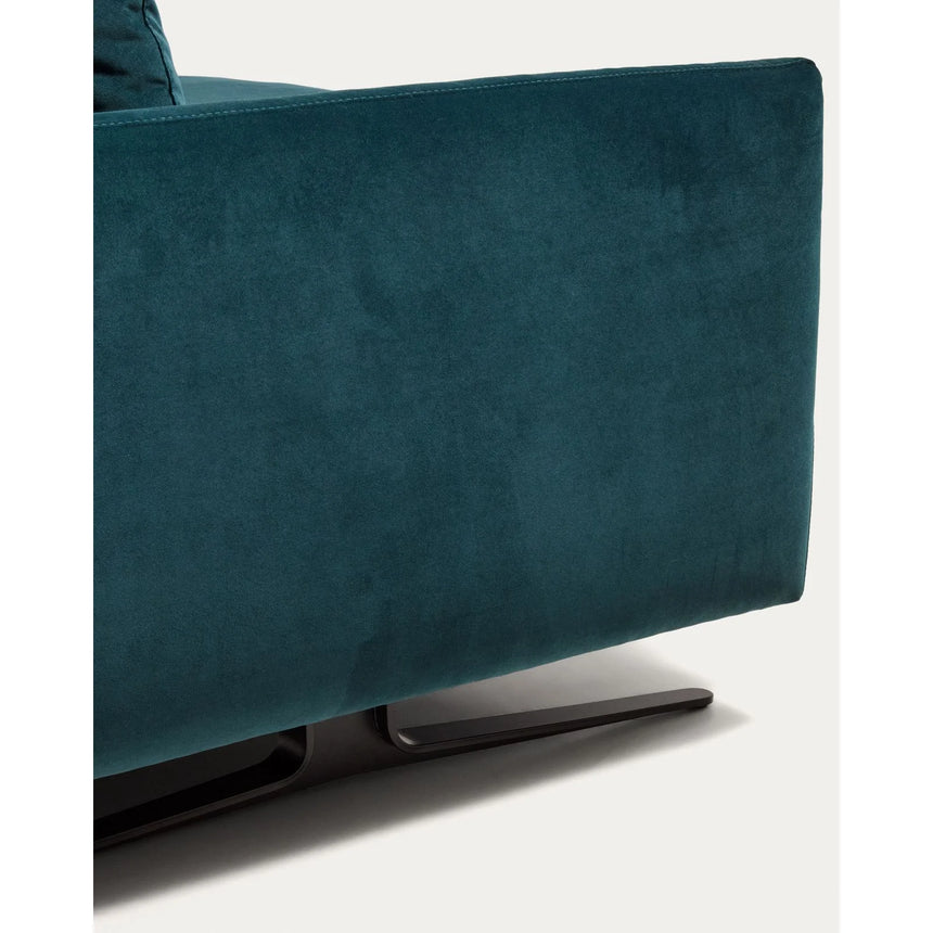 2-Sitzer-Sofa Veliro, schwer entflammbar, mit Samt und Stahlbeinen mit schwarzem Finish, 210 cm, FSC Mix Credit von Kave Home – Bild 10