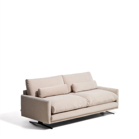 2-Sitzer-Sofa Veliro, schwer entflammbar, mit perlweißem Samt und Stahlbeinen mit schwarzem Finish, 210 cm, FSC Mix Credit von Kave Home – Bild 5