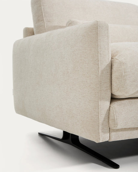 3-Sitzer-Sofa Veliro aus beiger Chenille mit schwarzen Stahlbeinen, 240 cm, FSC Mix Credit von Kave Home – Produktbild 9