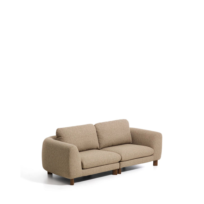 3-Sitzer Sofa Vera mit Beinen aus massivem Eschenholz mit Nussbaum-Finish, 230 cm, FSC Mix Credit von Kave Home – Bild 4