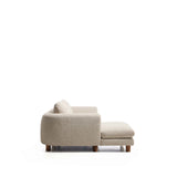 3-Sitzer Sofa Vera mit Chaiselongue links in Beige mit Beinen aus massivem Eschenholz mit Nussbaum-Finish, 232 cm, FSC Mix Credit von Kave Home – Bild 5
