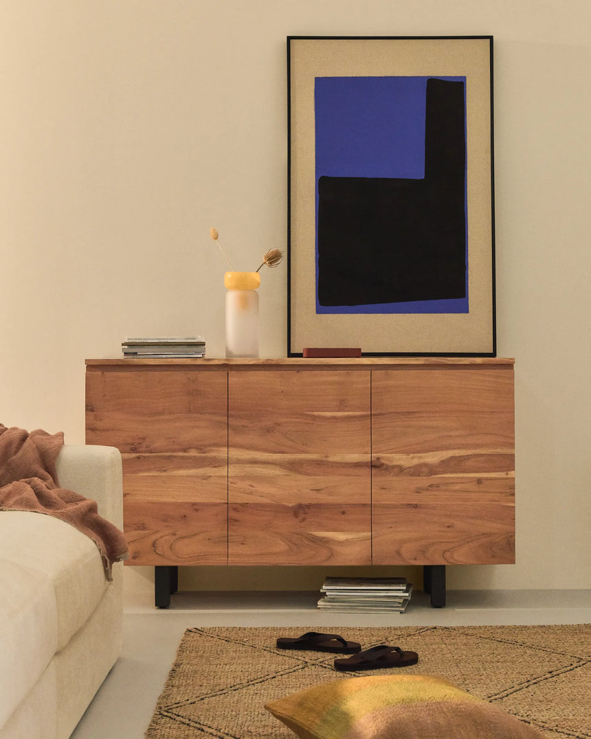 3-türiges Sideboard Uxue aus massivem Akazienholz mit gebleichtem Finish 150 x 88 cm von Kave Home – Produktbild 2