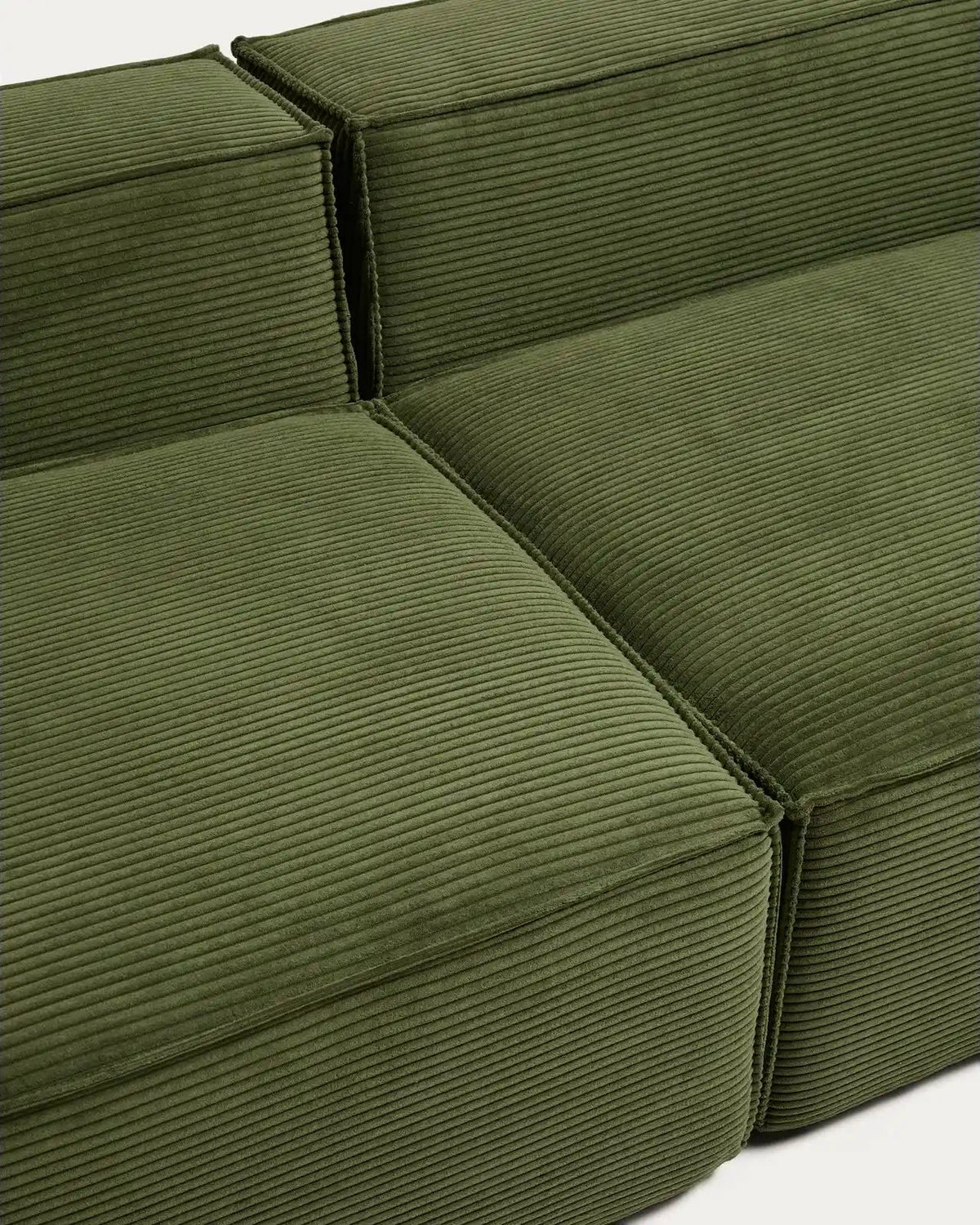 4-Sitzer-Sofa Blok in Cord oder Chenille, 380 cm, FSC Mix Credit von Kave Home – Bild 5