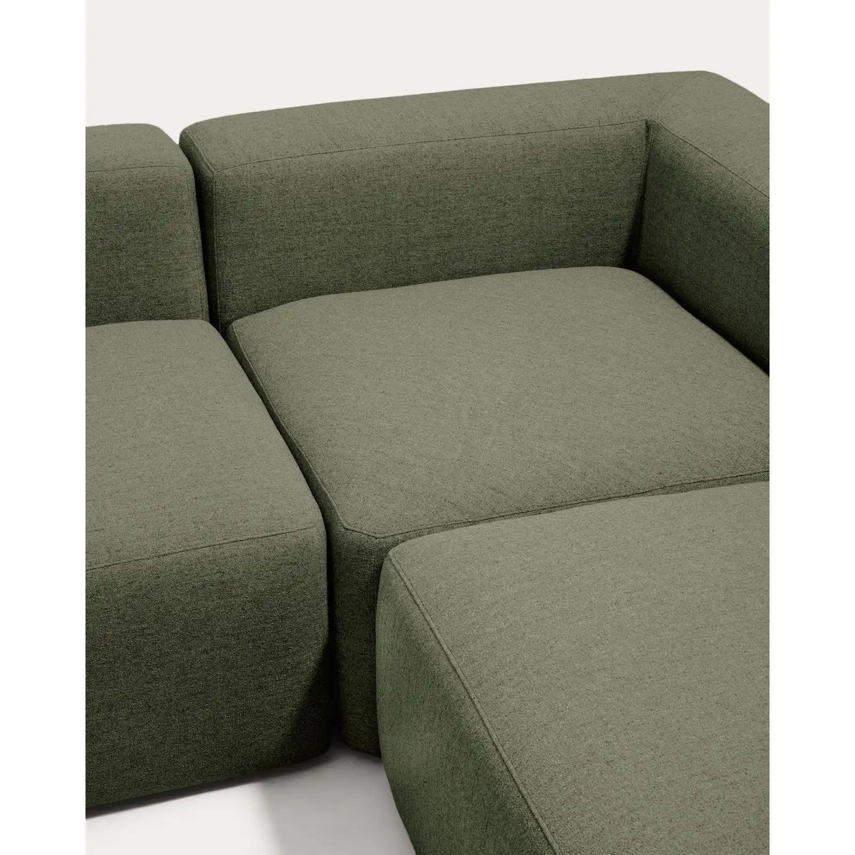 5-Sitzer-Ecksofa Blok mit Randmodul links in moosgrüner Chenille, 320 x 255 cm, FSC Mix Credit von Kave Home – Bild 7