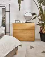Abilen Kommode mit 3 Schubladen aus Eichenfurnier 90 x 75 cm FSC 100% von Kave Home – Bild 2