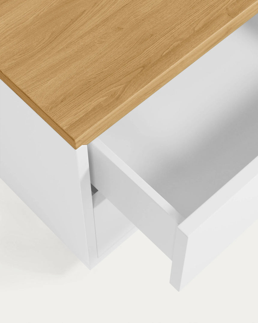 Abilen Nachttisch Eichenfurnier und weiß lackiert 53 x 44 cm von Kave Home – Produktbild 1