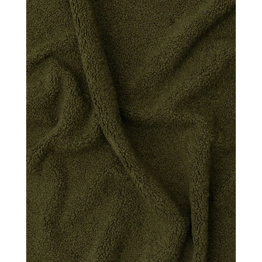 Abziehbares Bett Martina mit dunkelgrünem Lammfellimitat für Matratzengröße 180 x 200 cm, FSC Mix Credit von Kave Home – Bild 8