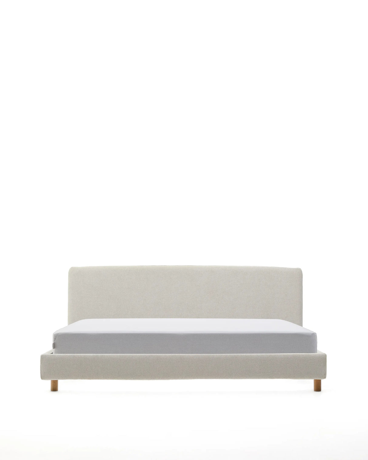 Abziehbares Bett Valma aus perlfarbener Chenille mit Beinen aus massivem Buchenholz für Matratze von 180 x 200 cm von Kave Home – Produktbild 9