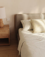 Abziehbares Bett Valma mit brauner Chenille und Beinen aus massivem Buchenholz für Matratzengröße 180 x 200 cm von Kave Home – Bild 3