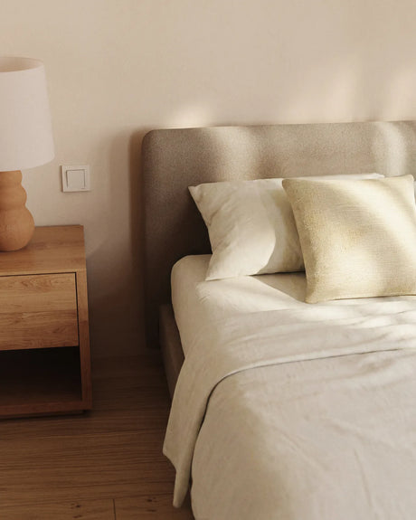 Abziehbares Bett Valma mit brauner Chenille und Beinen aus massivem Buchenholz für Matratzengröße 180 x 200 cm von Kave Home – Bild 3